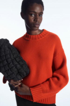 Women's COS Chunky Pure Cashmere Crew-Neck Jumpers Light Orange NZ-85ZFBWLHN