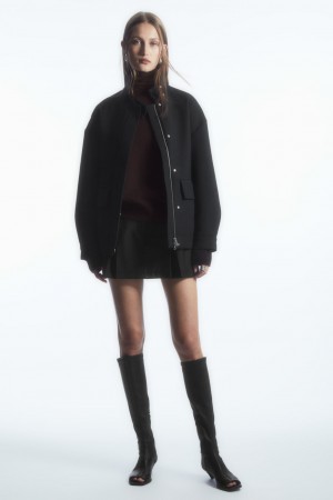 Women's COS Low-Rise Pleated Wool Mini Skirt Black NZ-35DEKIRPZ