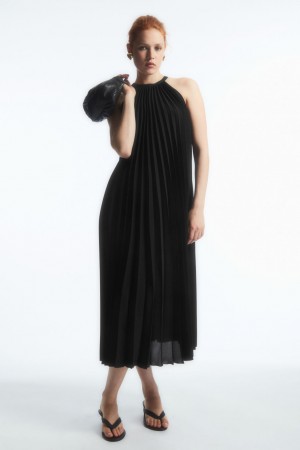 Women's COS Pleated Halterneck Midi Dress Black NZ-59YQMOFWH