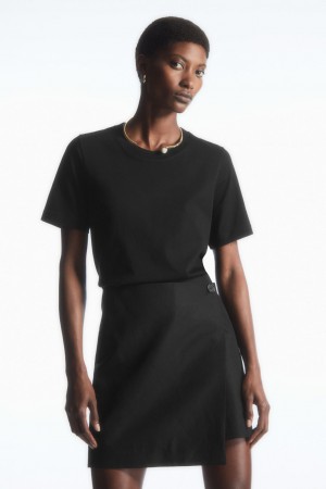 Women's COS Regular Fit T-Shirt Black NZ-04UIFAVGN
