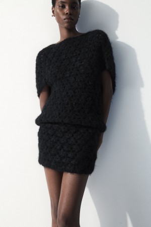 Women's COS The Crochet-Knit Mini Skirt Black NZ-25LSZEAIG