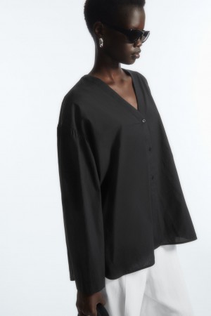 Women's COS Voluminous V-Neck Poplin Shirts Black NZ-92WUAVELG
