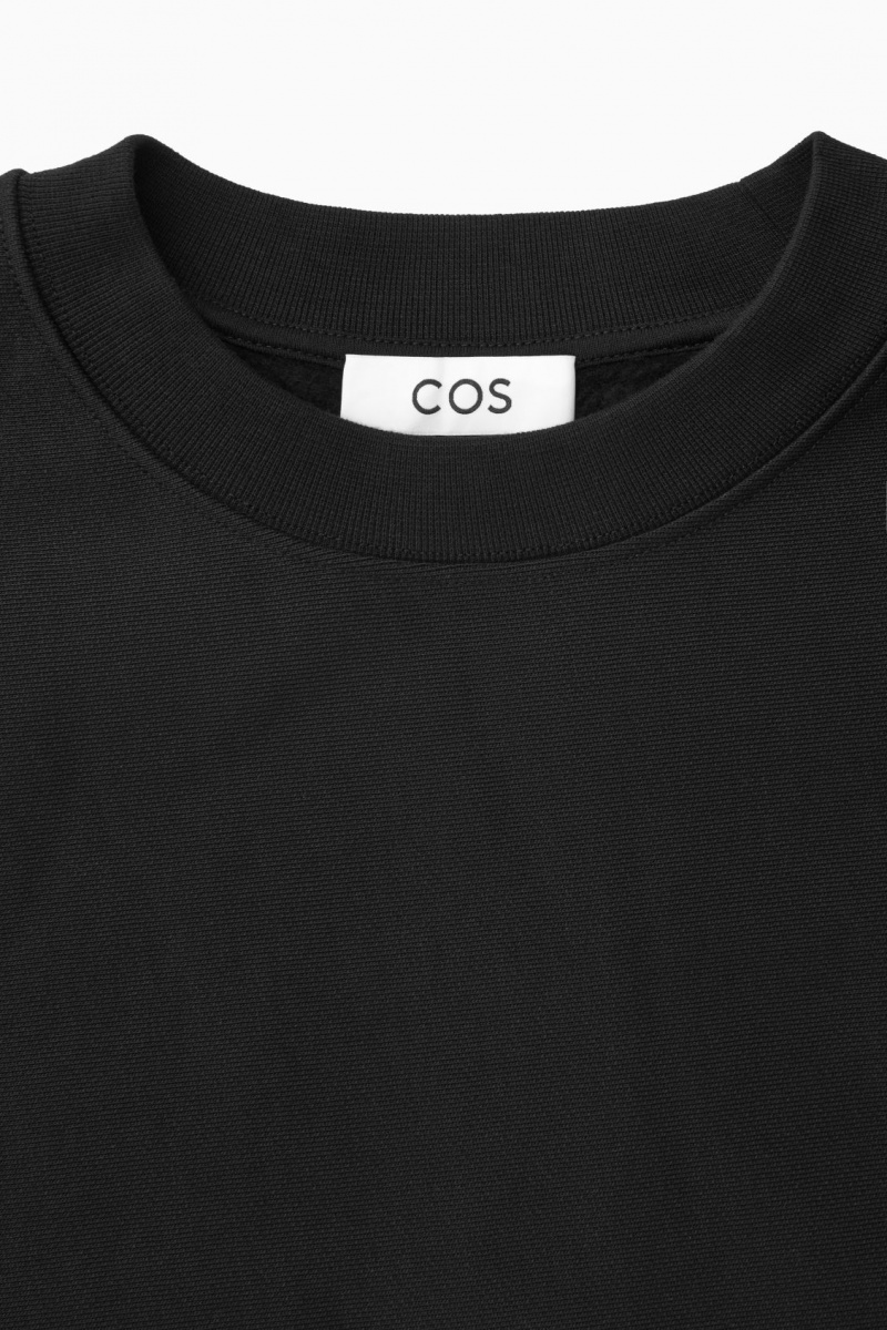 Men's COS Oversized Exposed-Seam Sweatshirt Black NZ-03OLUPNYF