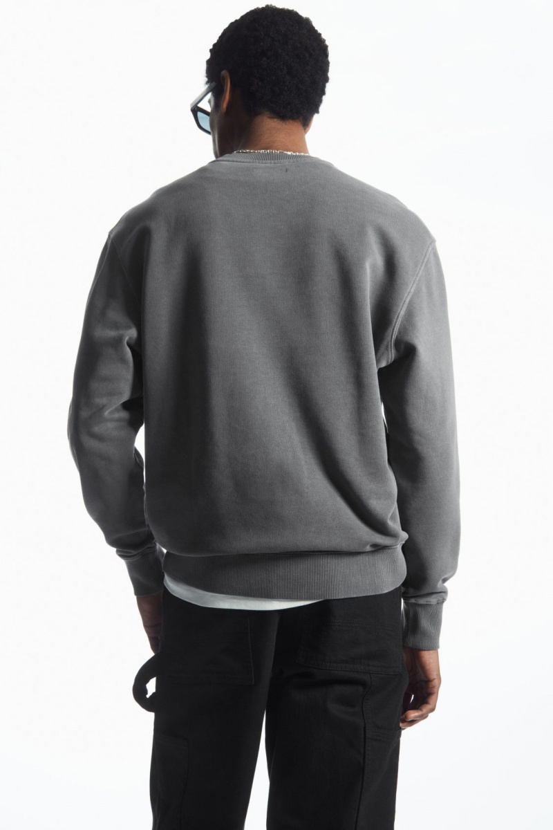 Men's COS Relaxed-Fit Sweatshirt Black NZ-15BEKIYNW