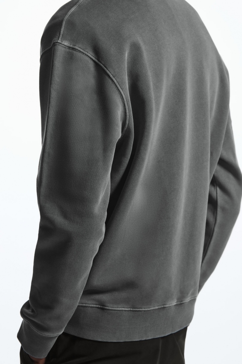 Men's COS Relaxed-Fit Sweatshirt Black NZ-15BEKIYNW