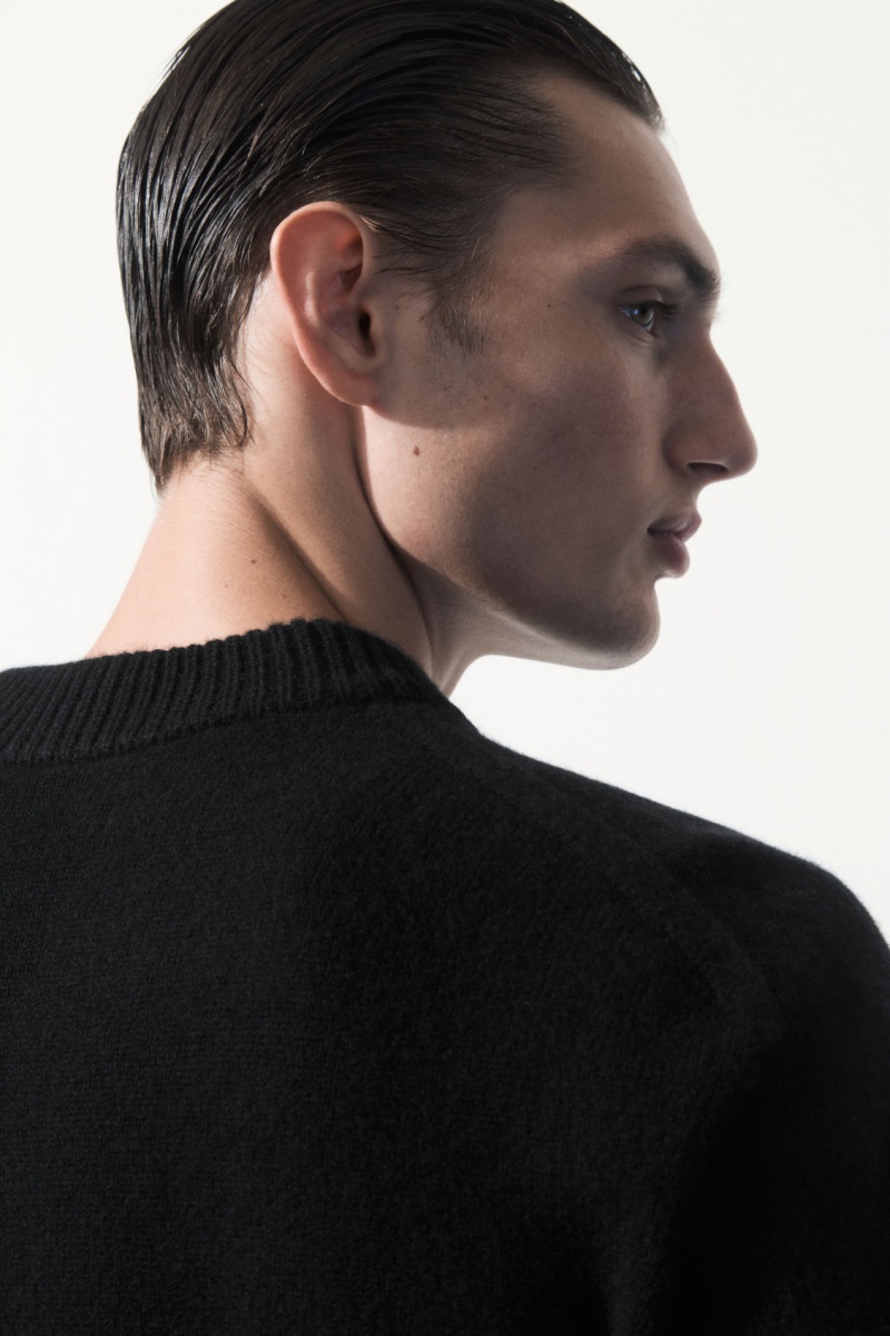 Men's COS The Cashmere Crew-Neck Sweaters Black NZ-40PLEZNCK