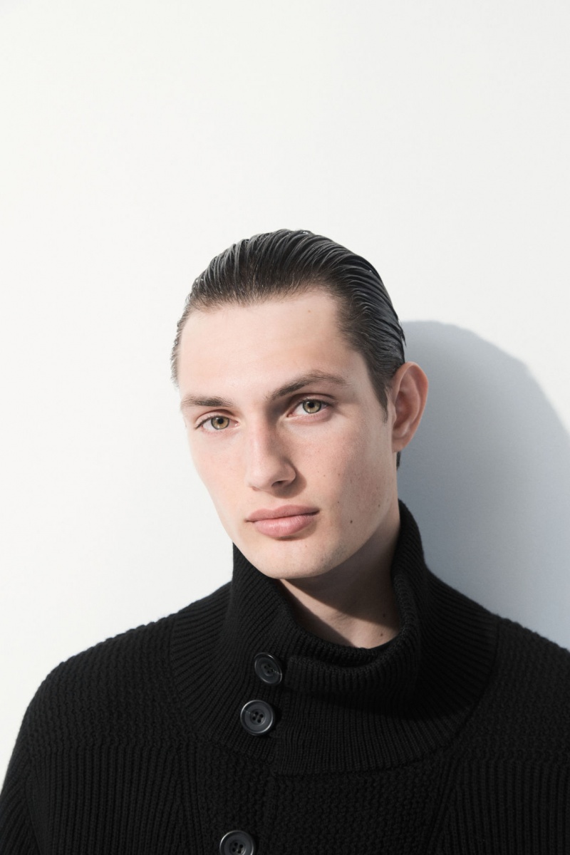 Men's COS The Funnel-Neck Knitted Wool Jackets Black NZ-23RGZCQFK