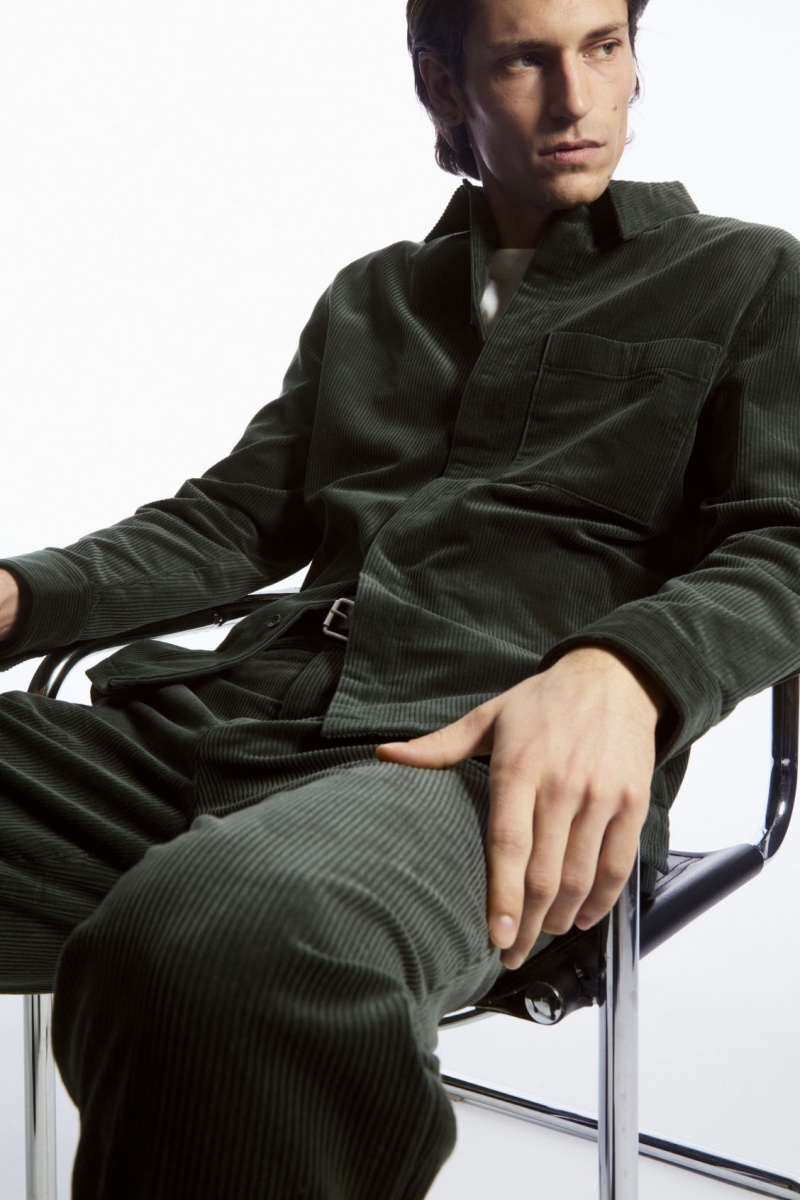 Men\'s COS Utility-Style Corduroy Overshirt Shirts Dark Green NZ-89ARVEBOZ