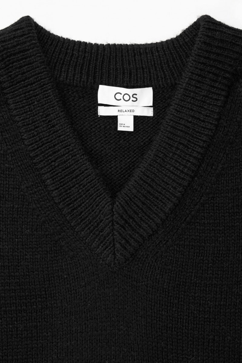 Men's COS V-Neck Textured-Wool Vest Black NZ-51PYWLJDZ