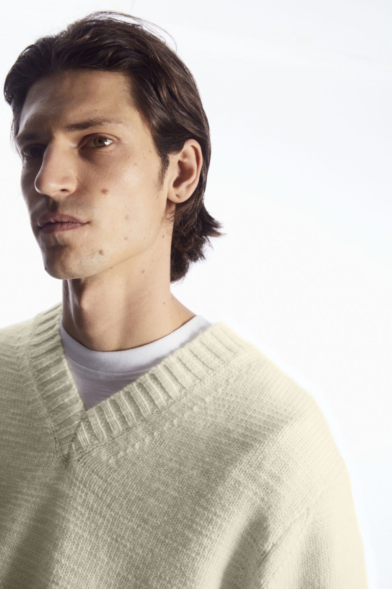 Men's COS V-Neck Wool Sweaters Cream NZ-72SCRQGYB