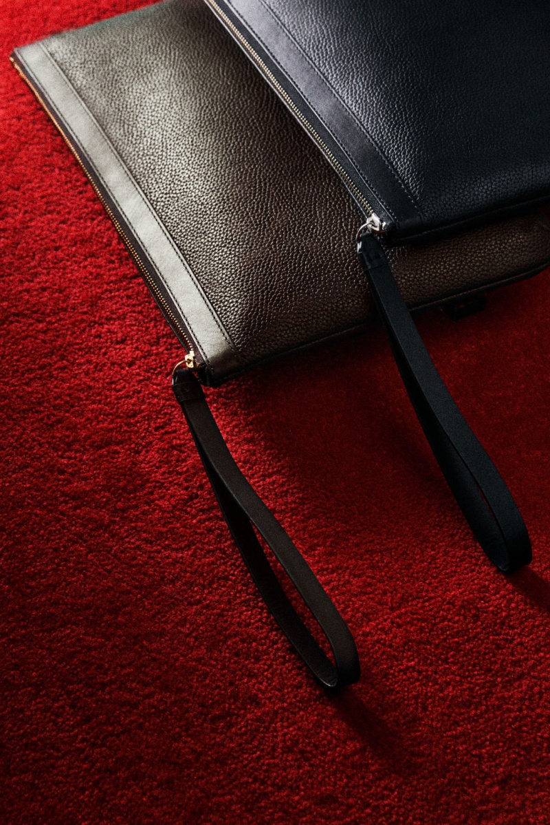 Men's COS Zipped Folio Pouch Grained Leather Pouches Black NZ-12CPABNGD
