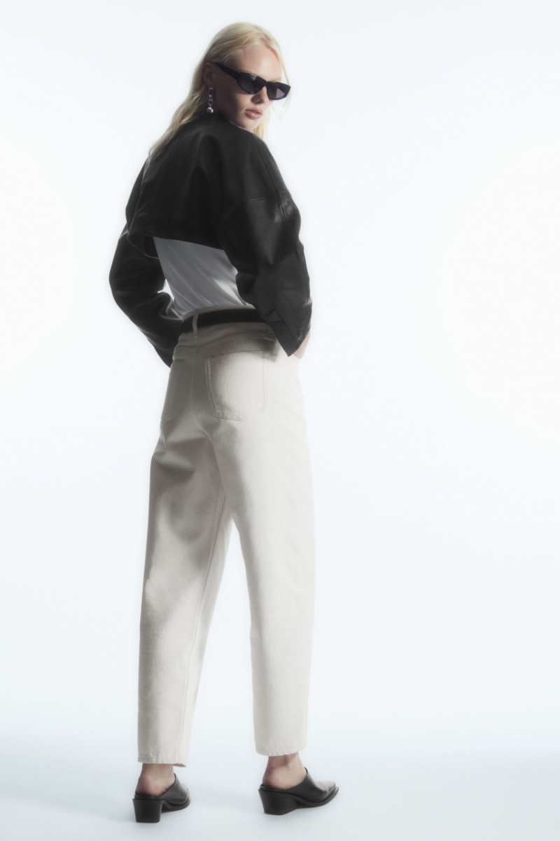 Women's COS Arch Tapered Jeans White NZ-10OPVCJFD