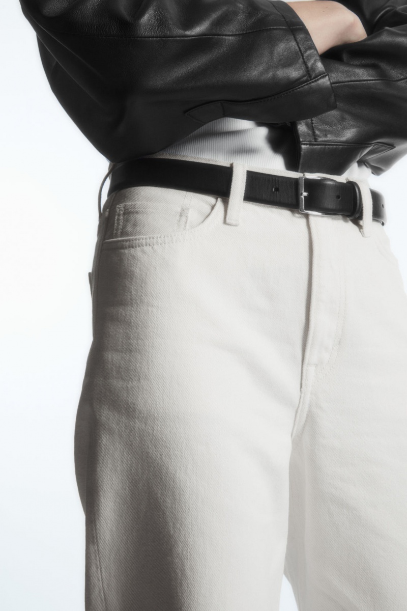 Women's COS Arch Tapered Jeans White NZ-10OPVCJFD