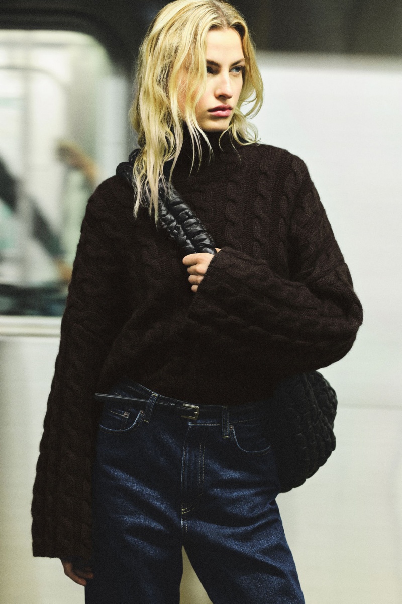 Women's COS Cable-Knit Turtleneck Sweaters Dark Brown NZ-06JERBAYL