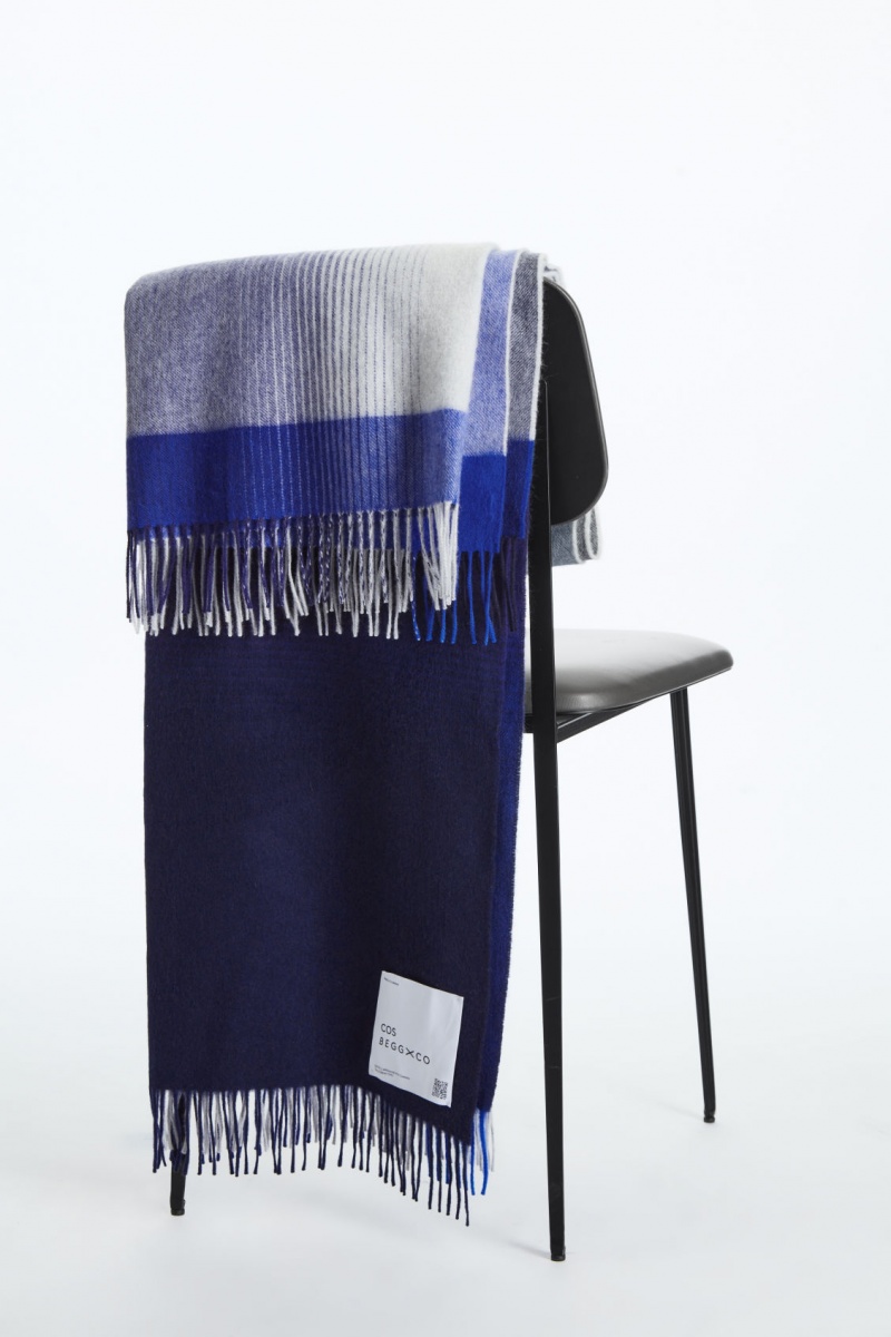 Women\'s COS Checked Lambswool And Cashmere Blanket Blue NZ-32KUEXTRQ