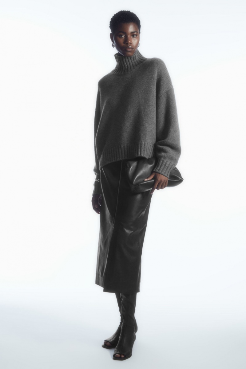 Women's COS Chunky Pure Cashmere Turtleneck Sweaters Dark Grey NZ-36CFIQNGR
