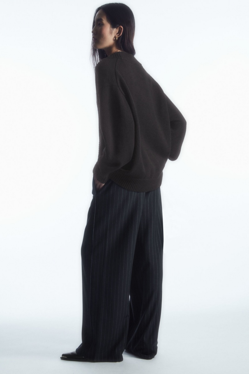 Women's COS Cocooning Wool V-Neck Cardigan Black NZ-16HTSAWDP