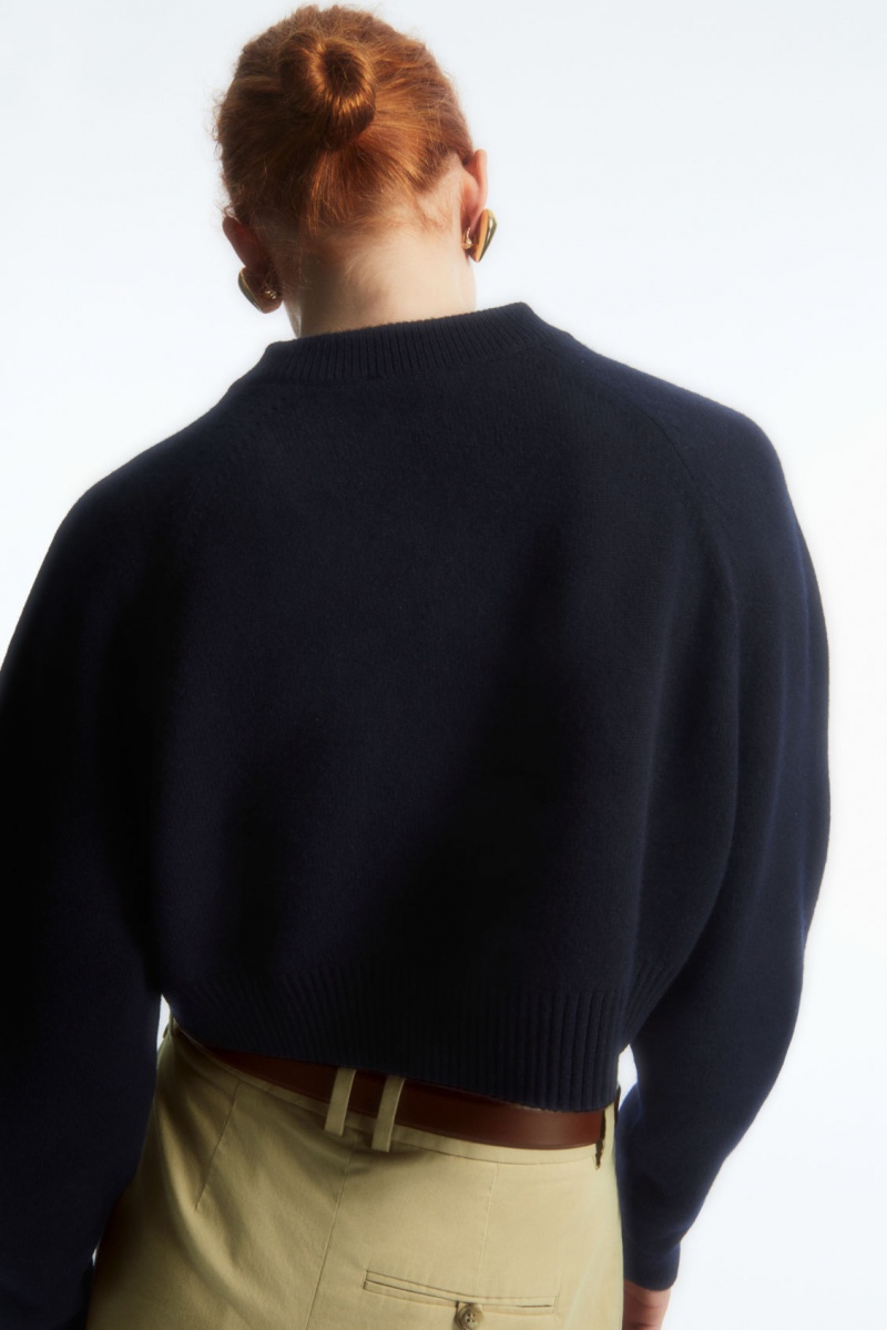 Women's COS Cropped V-Neck Wool Sweaters Navy NZ-85VSBNKGQ
