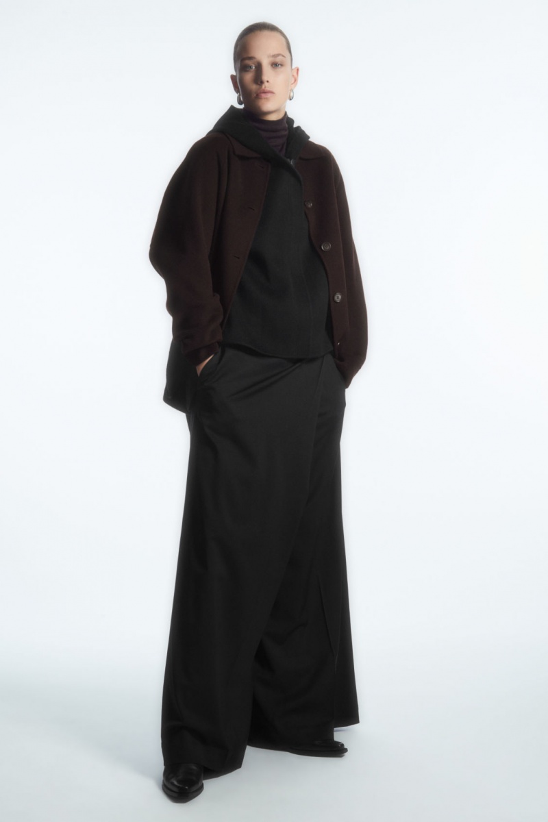 Women's COS Double-Faced Hybrid Hooded Vest Black NZ-16IQOPTUB