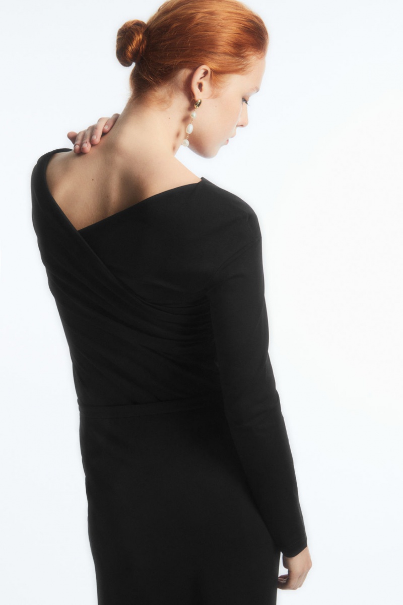 Women's COS Gathered Off-The-Shoulder Asymmetric Tops Black NZ-89OPVNJEM