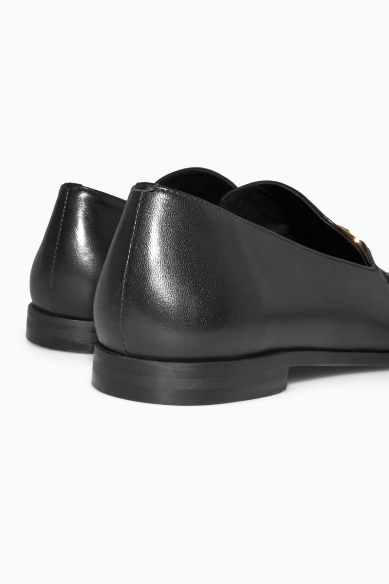 Women's COS Leather Chain Loafers Black NZ-27KAFCZNH