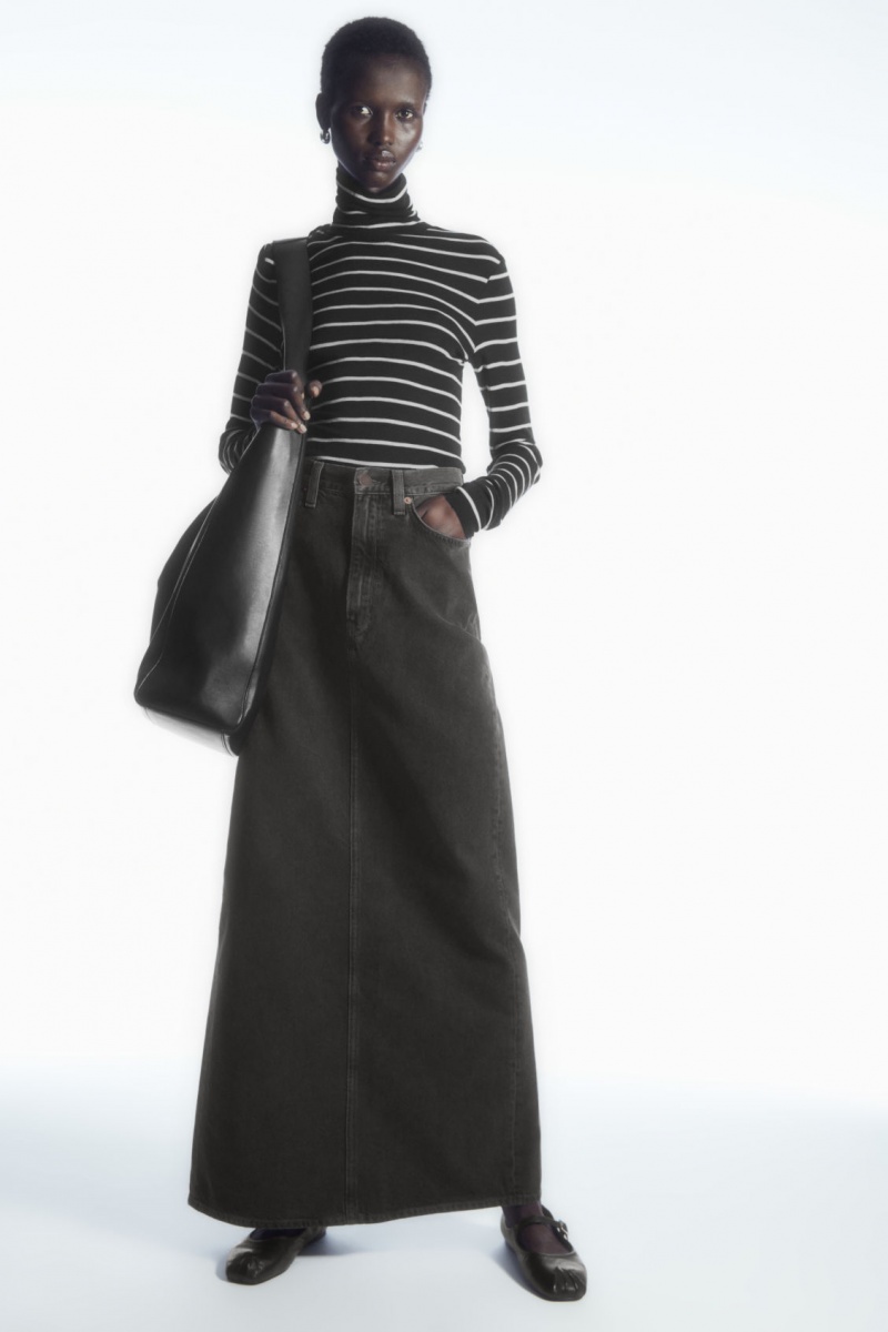 Women's COS Merino Wool Turtleneck Top Sweaters Black / White NZ-02GMZKDTN