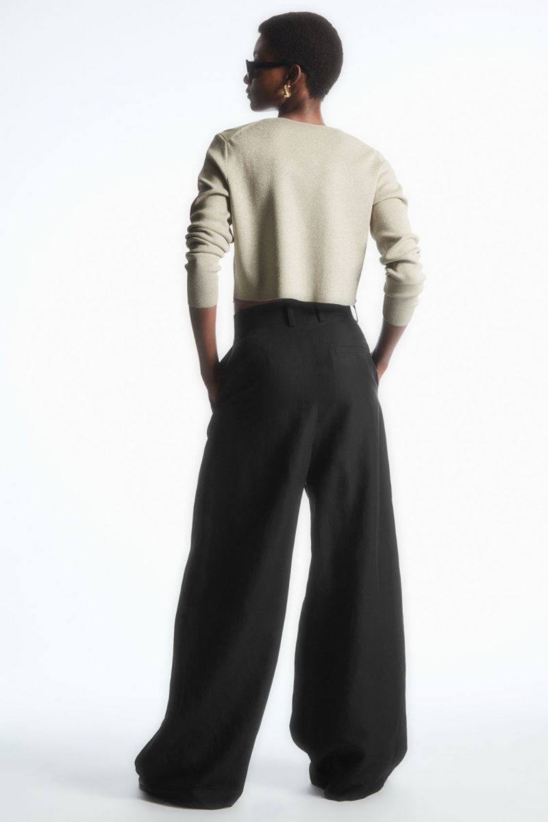 Women's COS Minimal Cropped V-Neck Cardigan Cream NZ-70HYJDXWM