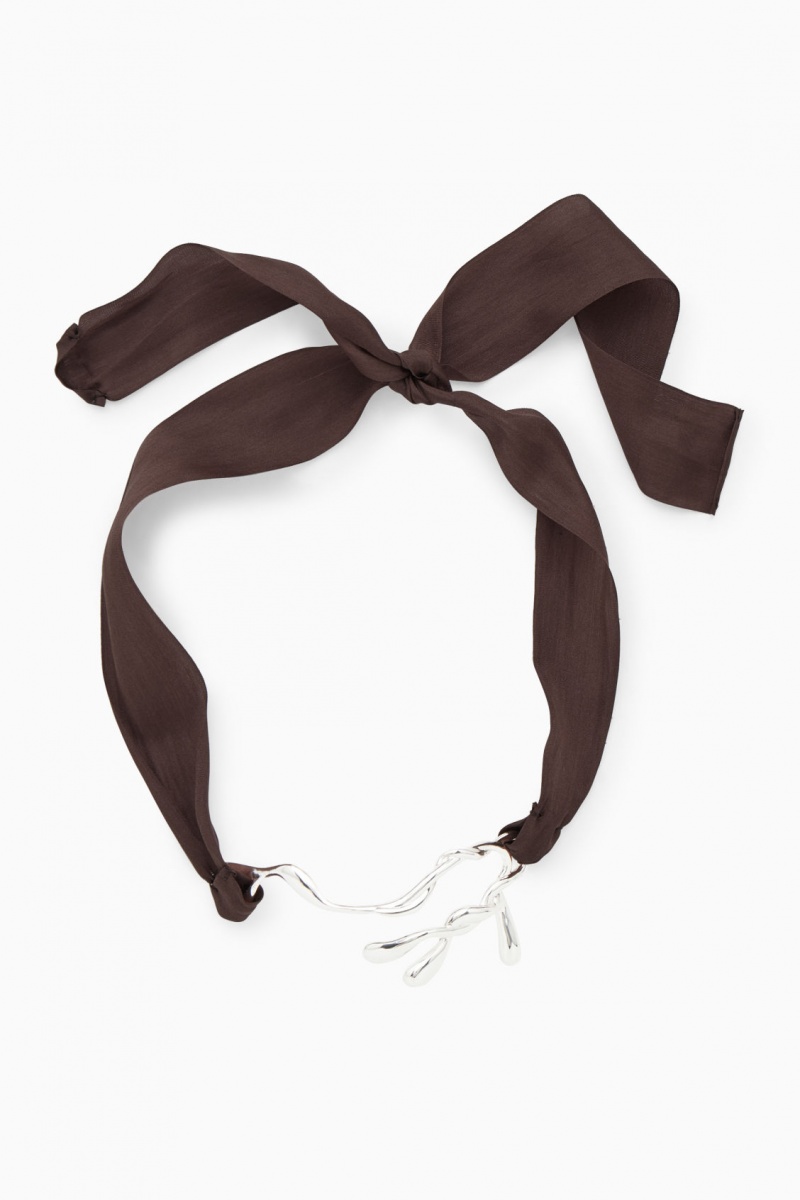 Women's COS Organic-Shaped Silk-Ribbon Choker Necklace Silver / Brown NZ-84UTVADCM
