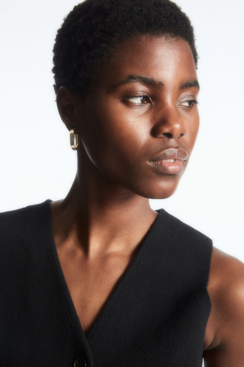 Women's COS Oval Hoop Earrings Gold NZ-38ZGIPFUJ