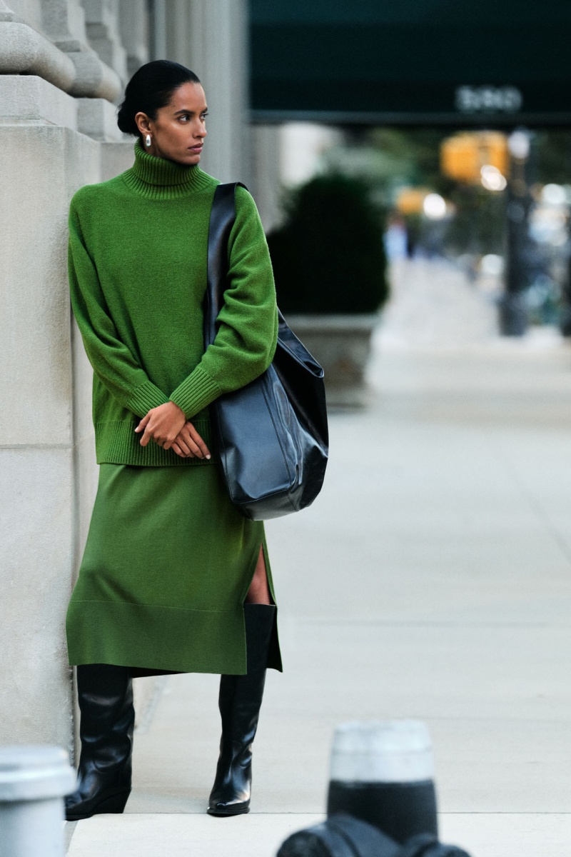 Women's COS Oversized Wool Roll-Neck Sweaters Green NZ-30QKJXLWR