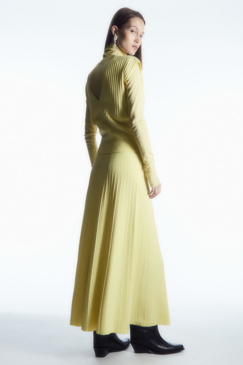 Women's COS Pleated Knitted Maxi Skirt Light Yellow NZ-20LDFKHWQ