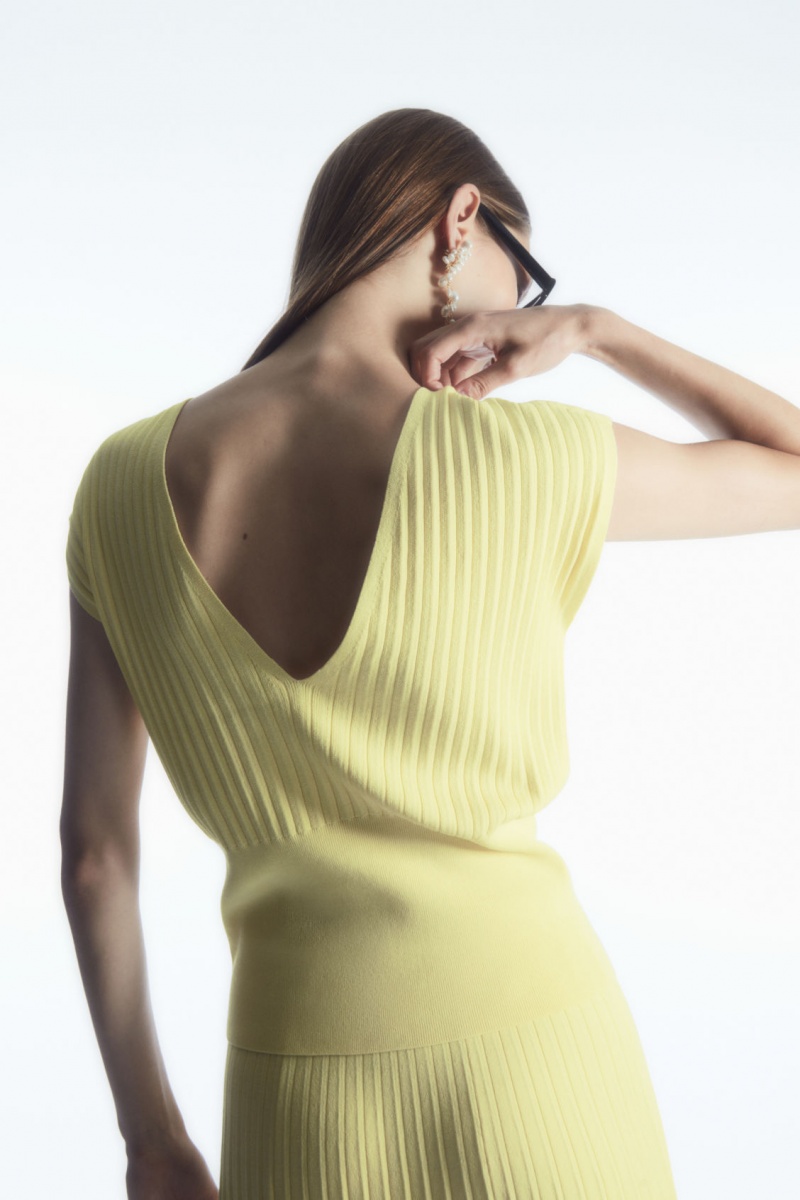 Women's COS Pleated Knitted Sleeveless Tops Yellow NZ-36TJXSPDF
