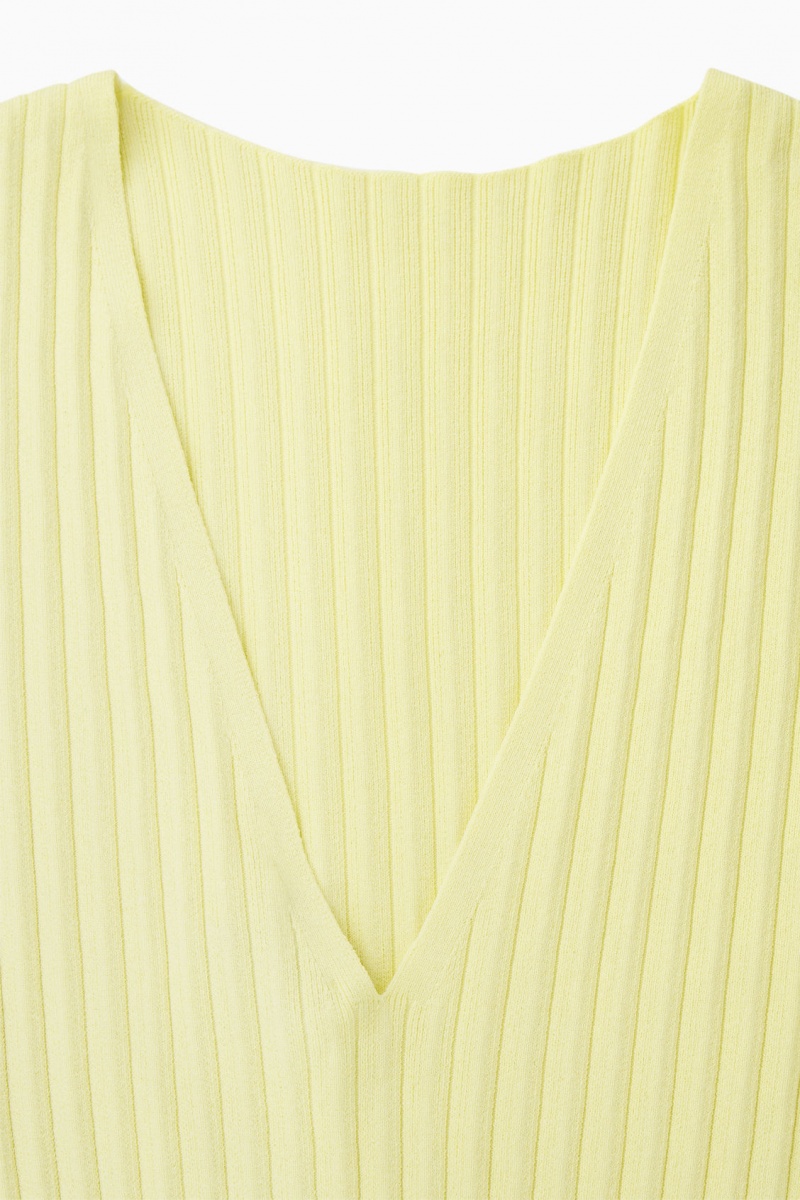Women's COS Pleated Knitted Sleeveless Tops Yellow NZ-36TJXSPDF