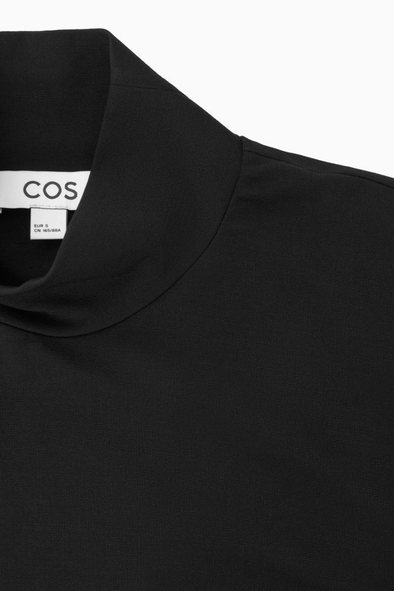 Women's COS Power-Shoulder Cropped Crop Top Black NZ-84OZNACHB