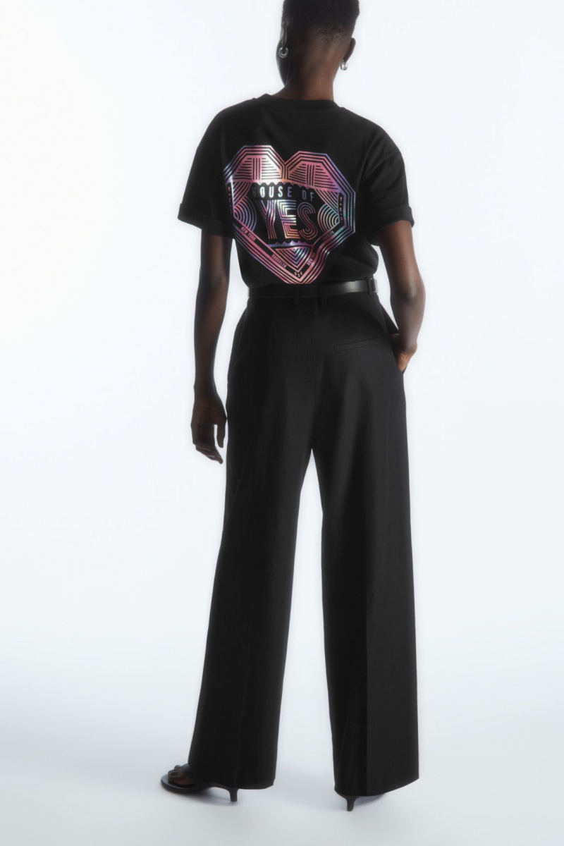 Women's COS Pride 2023 T-Shirt Black NZ-92NXCFUQT