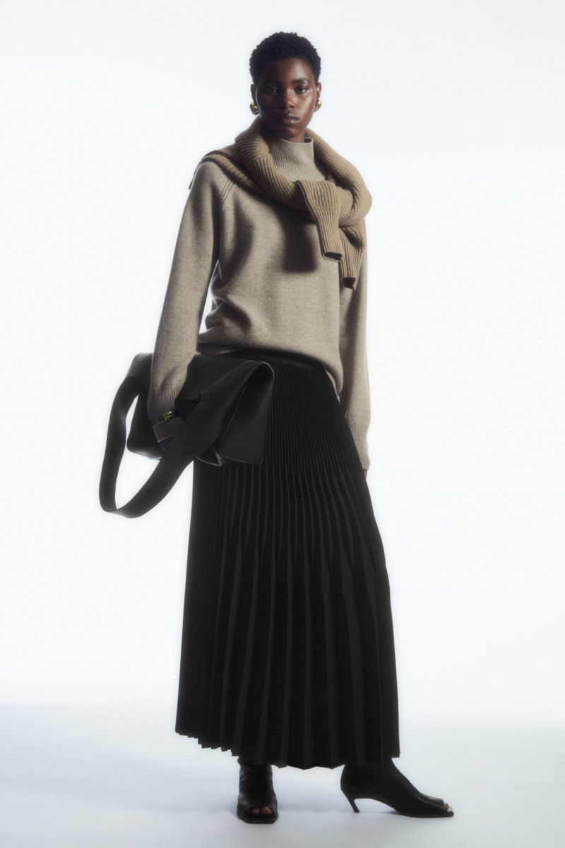 Women's COS Pure Cashmere Turtleneck Sweaters Beige NZ-50TSEKBZQ