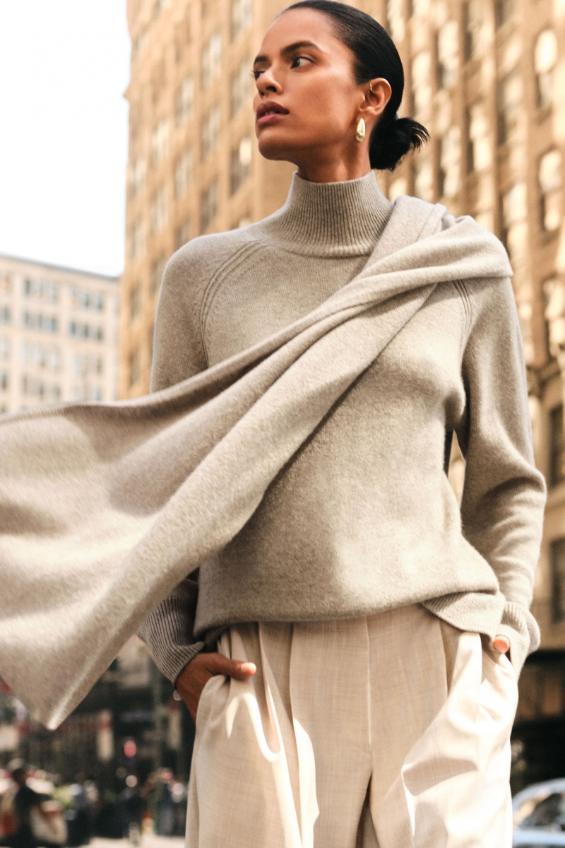 Women's COS Pure Cashmere Turtleneck Sweaters Beige NZ-50TSEKBZQ
