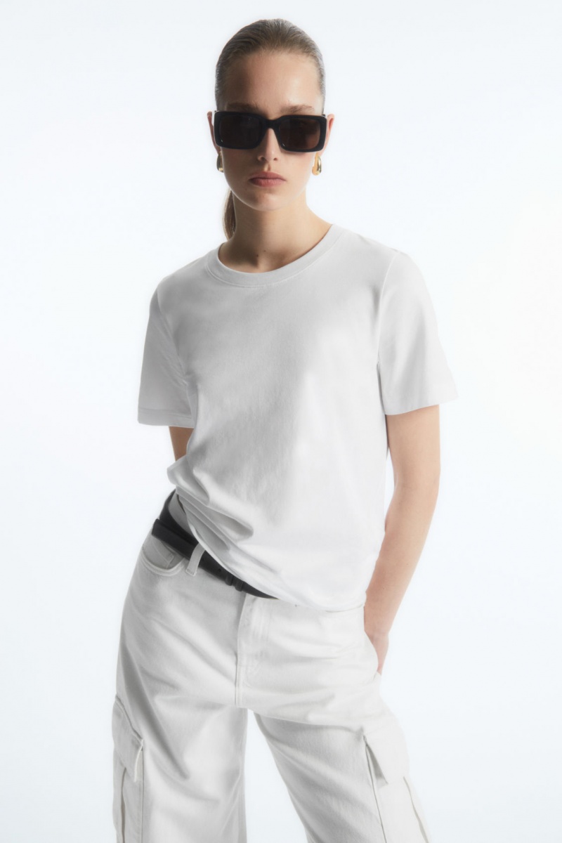 Women\'s COS Regular Fit T-Shirt White NZ-84KPHDZFN