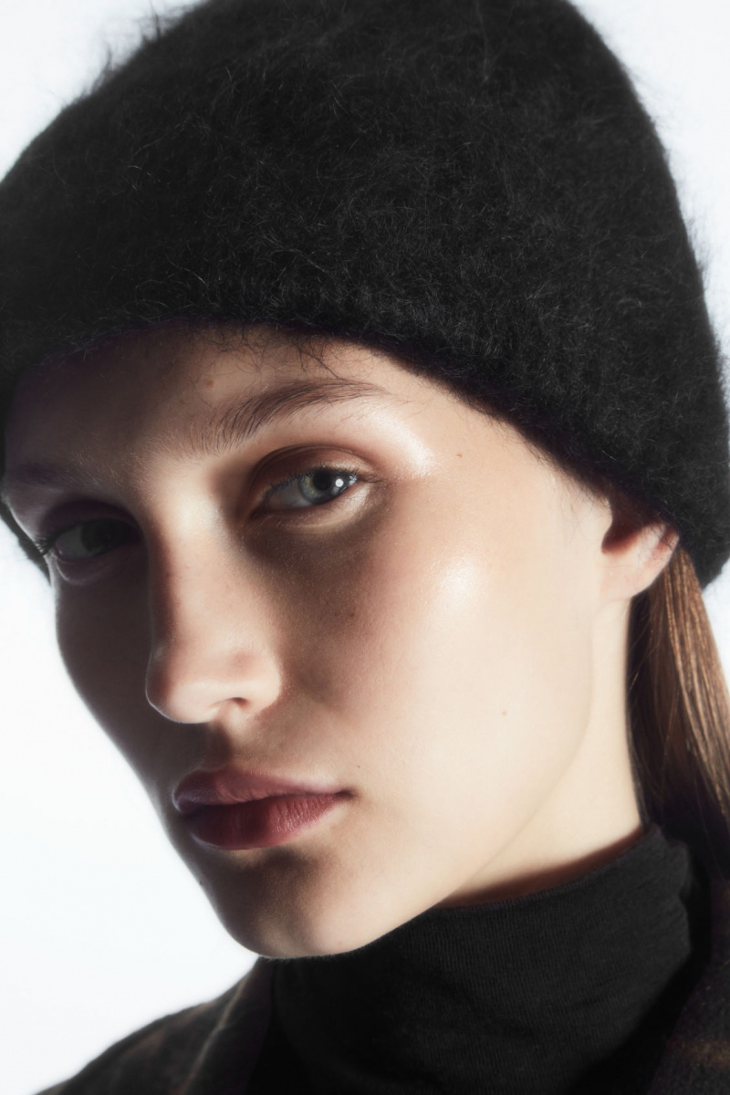 Women\'s COS Ribbed Mohair Beanie Black NZ-28ZWMBAEY
