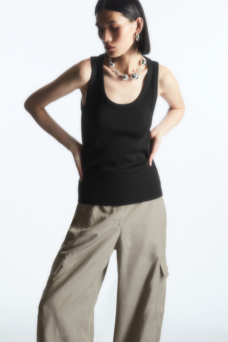 Women\'s COS Scoop-Neck Ribbed Tank Top Black NZ-40KVSZRPC