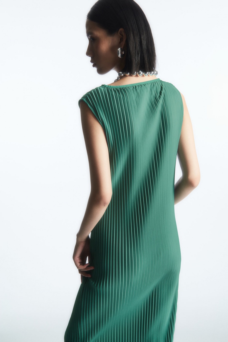 Women's COS Sleeveless Pleated Maxi Dress Green NZ-36FGKIABV
