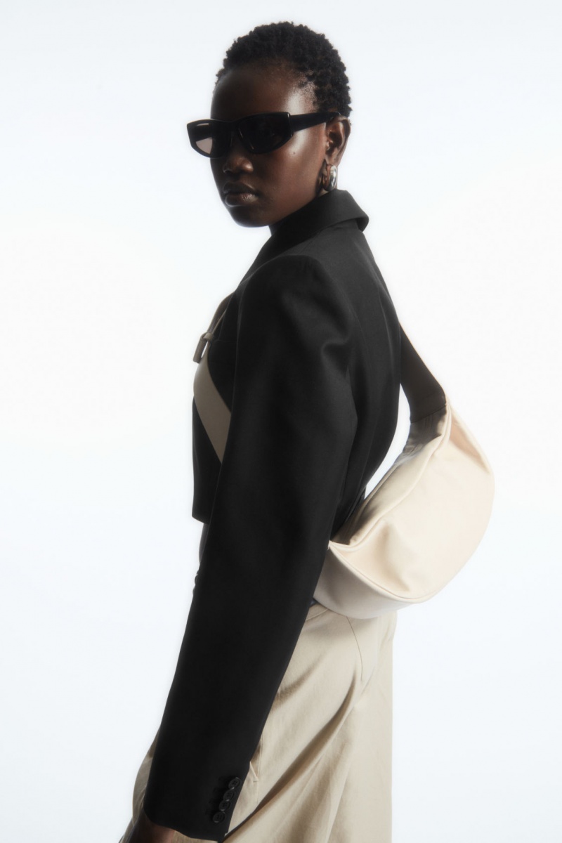 Women's COS Swing Crossbody Leather Crossbody Bag Cream NZ-06CTVOEUP