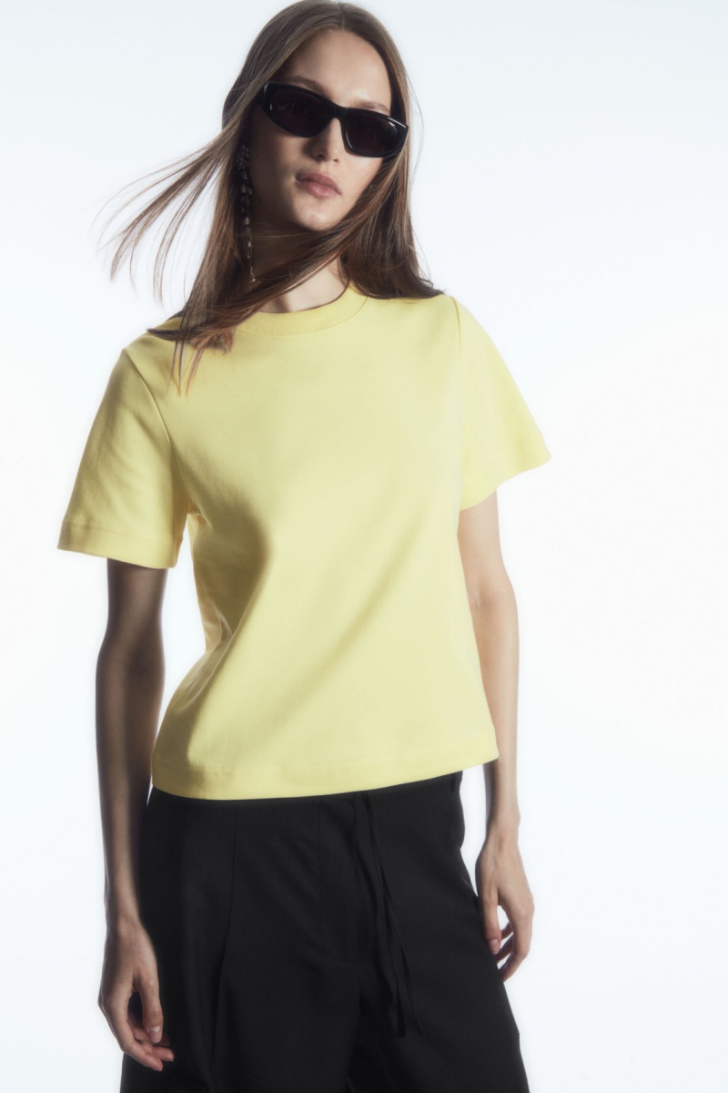 Women\'s COS The Clean Cut T-Shirt Yellow NZ-63VDNOHZR