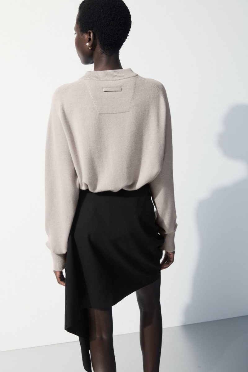 Women's COS The Essential Cashmere Sweaters Beige NZ-13YNOJCLW
