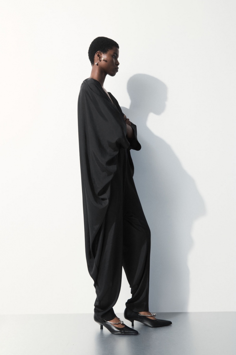 Women\'s COS The Fluid Jumpsuit Black NZ-32RGYLOVX