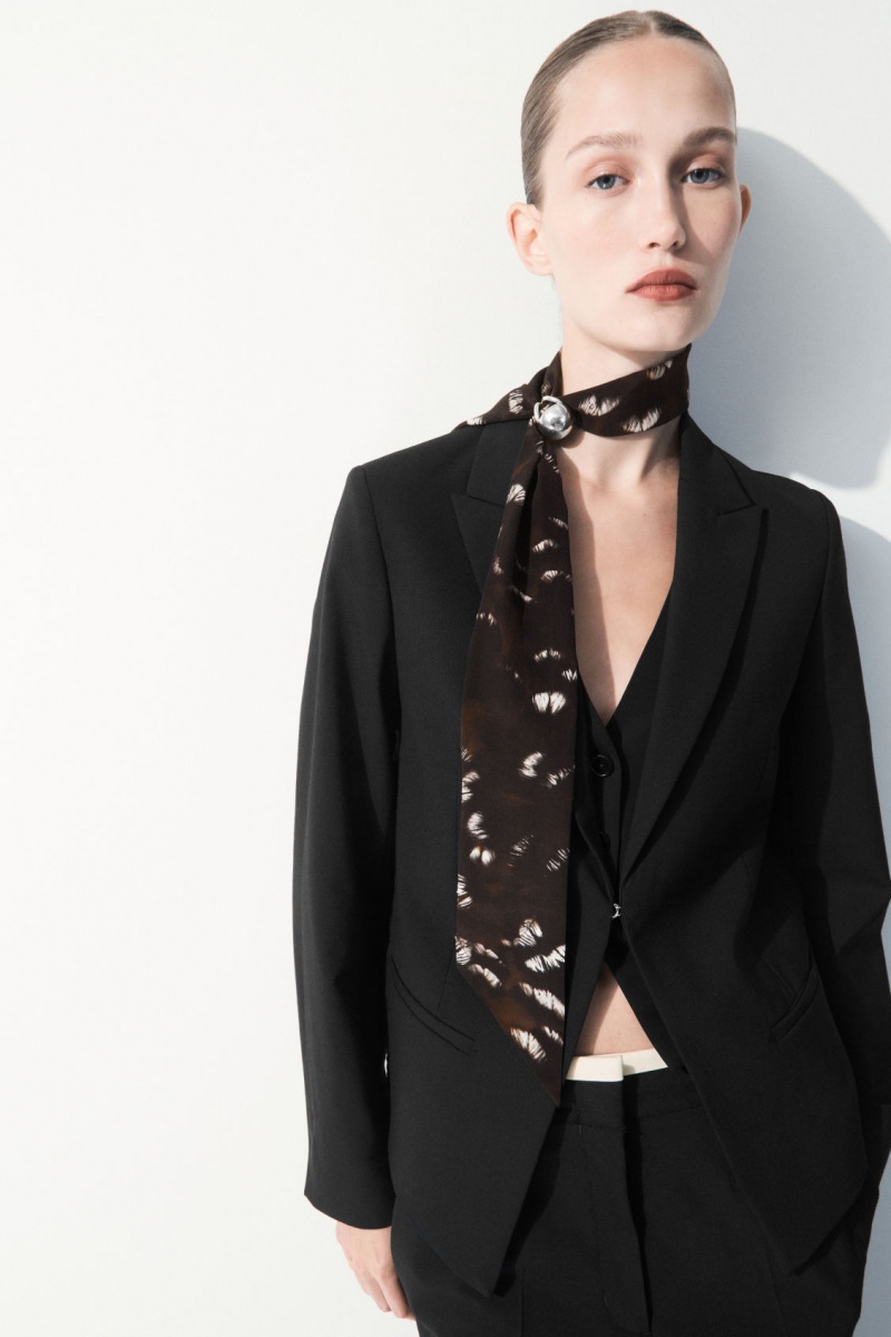 Women\'s COS The Pure Silk Scarf Black NZ-27VORZQEJ