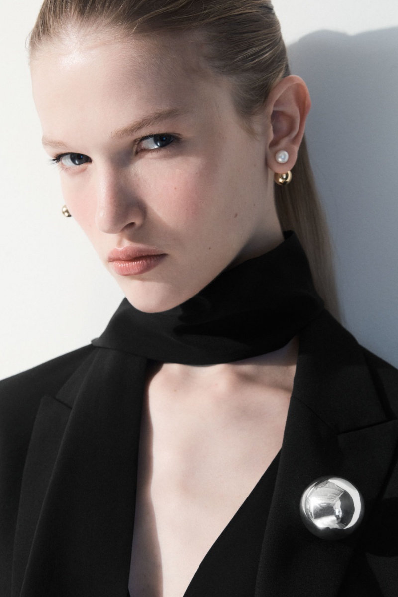 Women's COS The Pure Silk Scarf Black NZ-48SJIMPKC