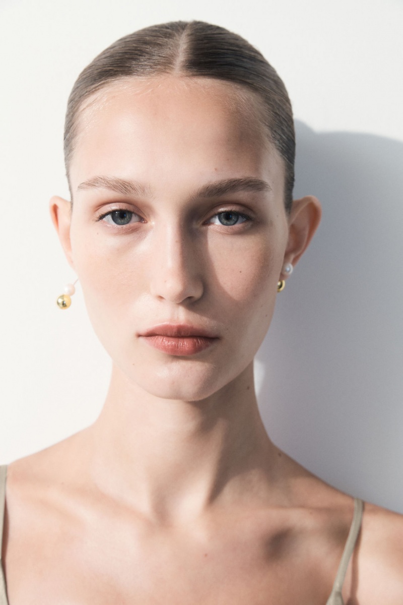 Women's COS The Sphere Pearl Earrings Silver NZ-76TEZJHWN