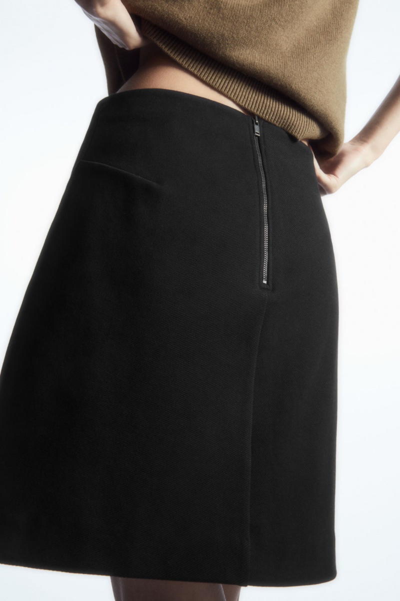 Women's COS Twill Mini Skirt Black NZ-47TRZEAYO