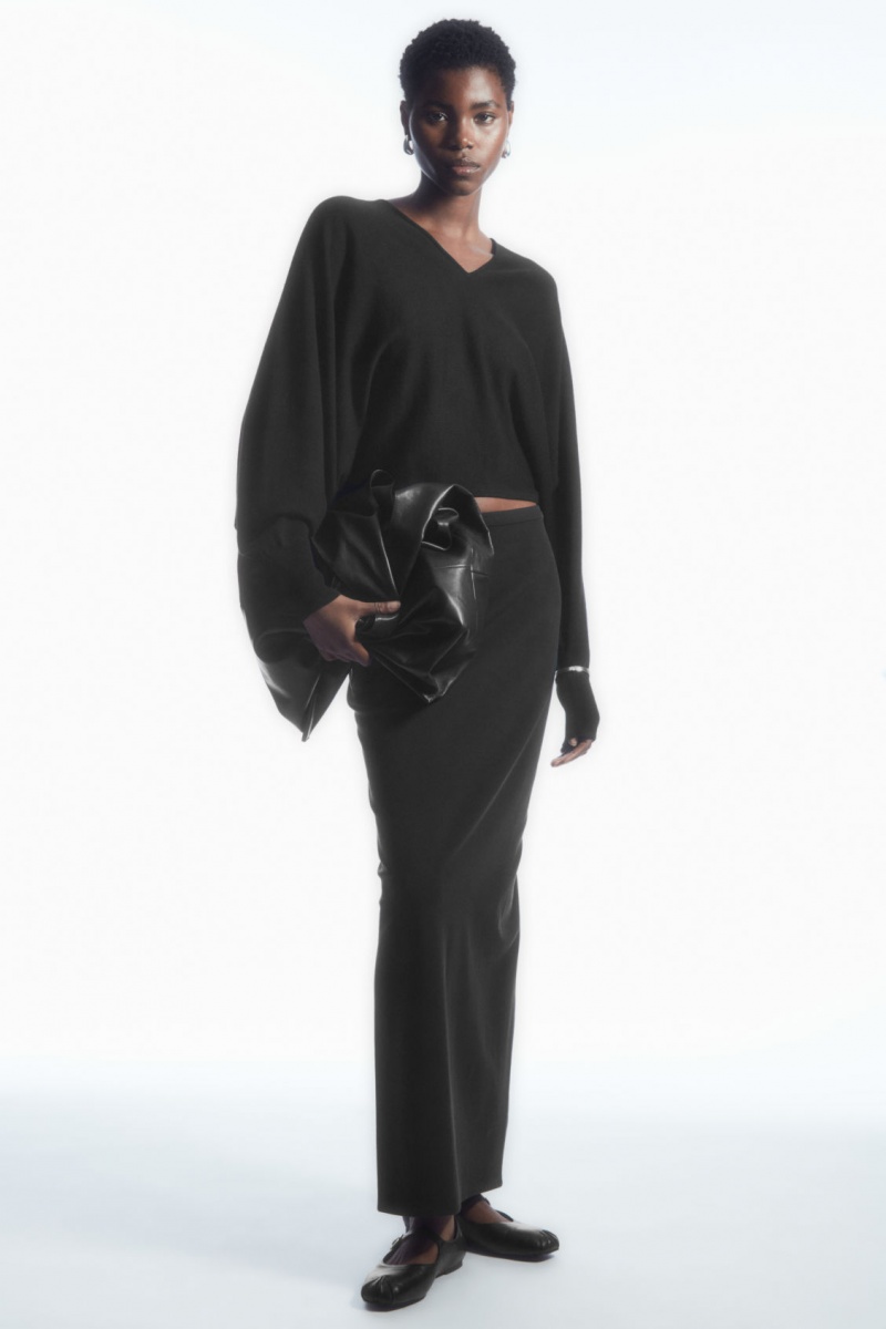 Women's COS V-Neck Merino Wool Batwing Sweaters Black NZ-05QKJIVMD